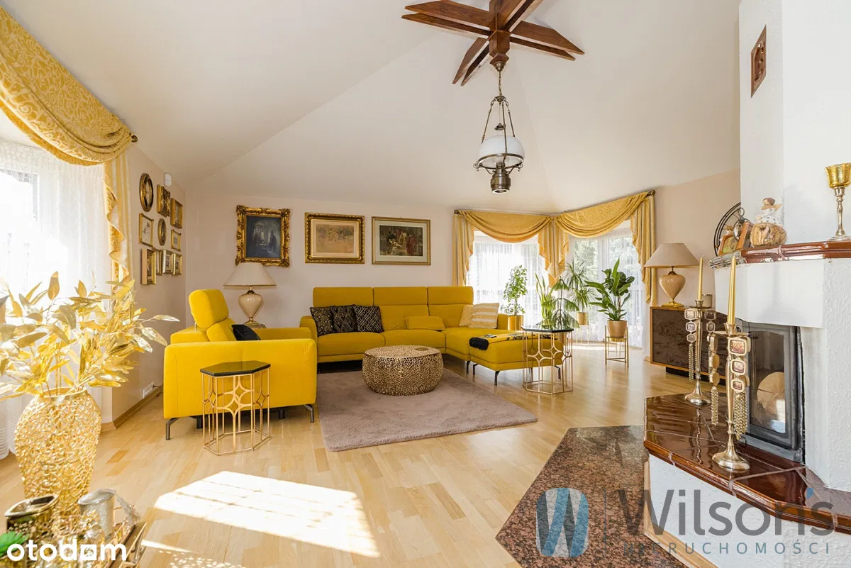 Засыше - вилла с бассейном и садом